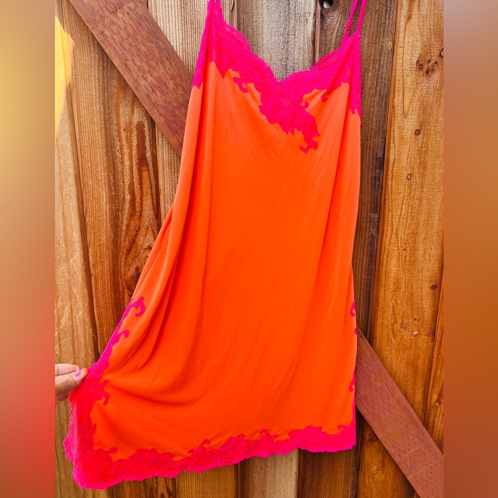 Natori Orange pink  slip dress Small 100% polyester